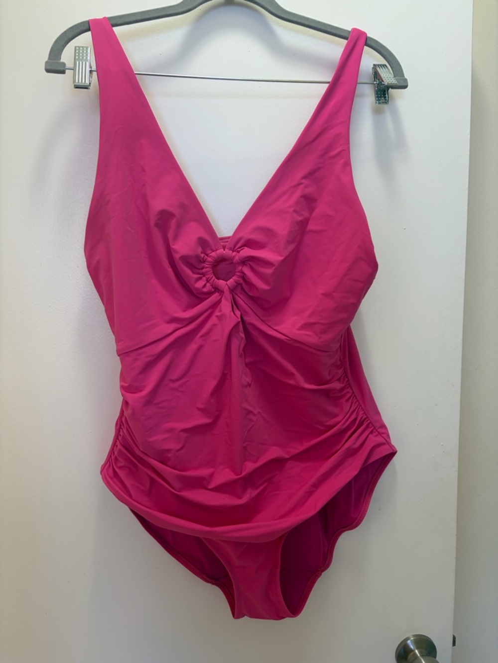 FEELINGIRL DEEP V METAL RING RUCHED SCULPTING SWIMSUIT Size 2X